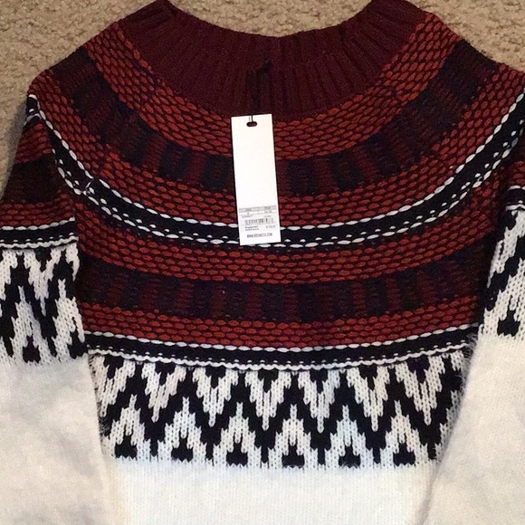 BB Dakota Sweater - Picture 4 of 5